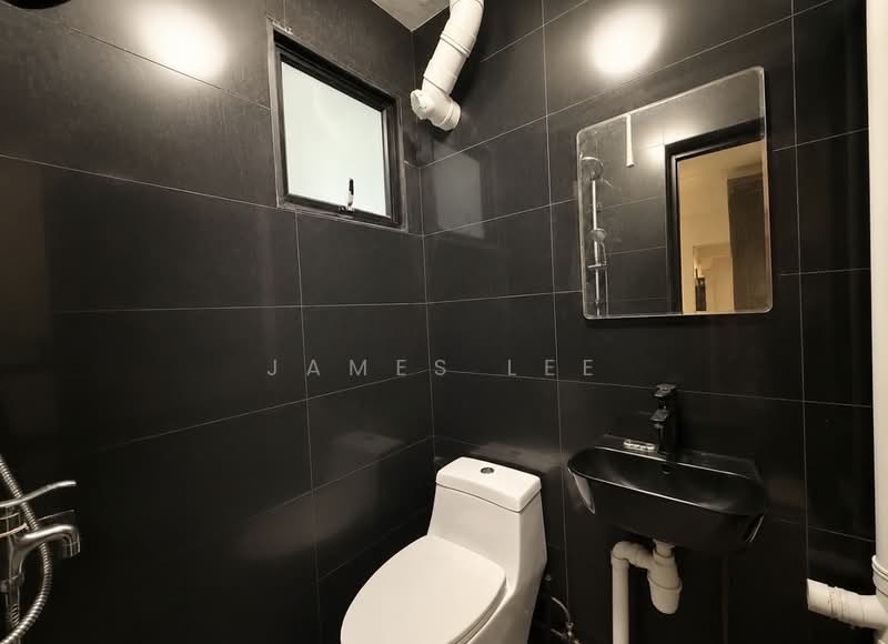 45 Chai Chee Street, 45 Chai Chee Street, 2 Bedrooms, 732 sqft, HDB Flat For Sale, by James Lee, 500204564 - Bathroom - PropertyGuru.com.sg
