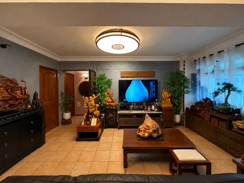 422 Canberra Road, 422 Canberra Road, 3 Bedrooms, 1,184 sqft, HDB Flat For Sale, by Ben Chew, 500204570 - Living Room - PropertyGuru.com.sg