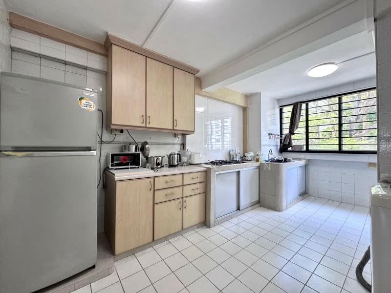 166 Stirling Road, 166 Stirling Road, 2 Bedrooms, 700 sqft, HDB Flat For Rent, by Clara Lian, 500204576 - Kitchen - PropertyGuru.com.sg