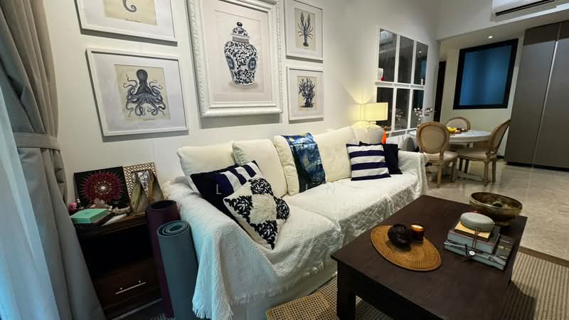 Royalgreen, 2 Anamalai Avenue, 2 Bedrooms, 721 sqft, Condominium For Rent, by Li Lin, 500204582 - Living Room - PropertyGuru.com.sg