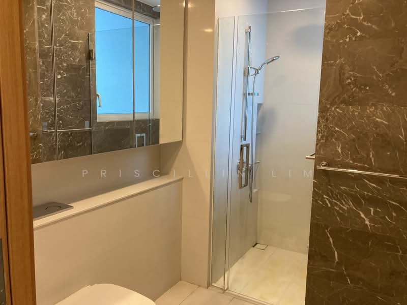 76 Shenton, 76 Shenton Way, 1 Bedroom, 624 sqft, Apartment For Rent, by Priscillin Lim, 500204584 - Bathroom - PropertyGuru.com.sg