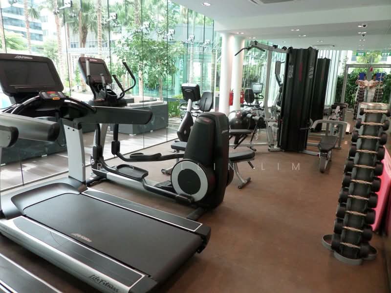 76 Shenton, 76 Shenton Way, 1 Bedroom, 624 sqft, Apartment For Rent, by Priscillin Lim, 500204584 - Gym - PropertyGuru.com.sg