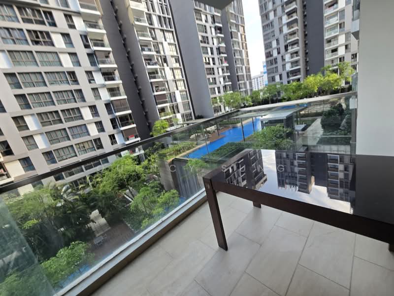 Parc Vera, Hougang Street 32, Room Rental, 251 sqft, Condominium For Rent, by Quincy Sung, 500204585 - Balcony - PropertyGuru.com.sg
