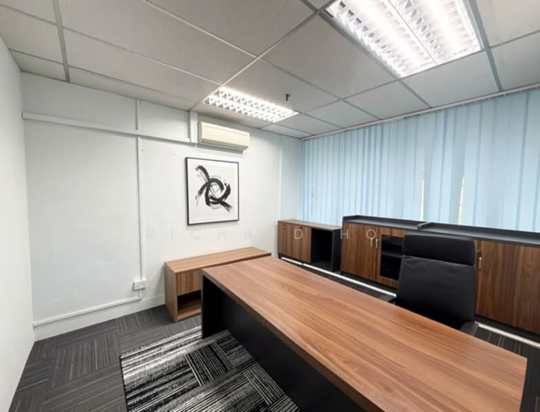 Poh Leng Building, 21 Moonstone Lane, 6,000 sqft, Light Industrial (B1) For Rent, by Richard Ho, 500204596 - Office Room 1 - CommercialGuru.com.sg