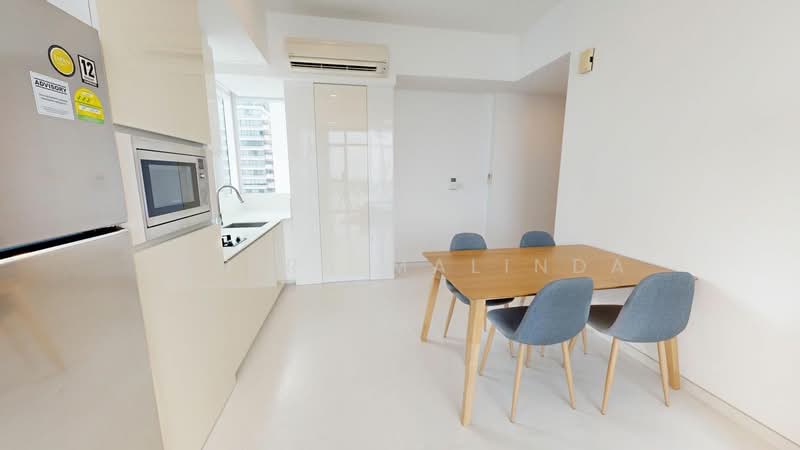 76 Shenton, 76 Shenton Way, 1 Bedroom, 592 sqft, Apartment For Rent, by Indira Malinda, 500204604 - Kitchen - PropertyGuru.com.sg