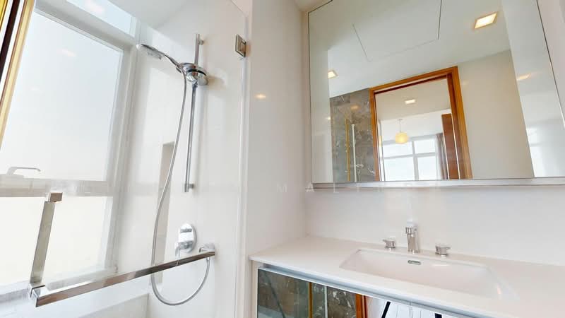 76 Shenton, 76 Shenton Way, 1 Bedroom, 592 sqft, Apartment For Rent, by Indira Malinda, 500204604 - Bathroom - PropertyGuru.com.sg