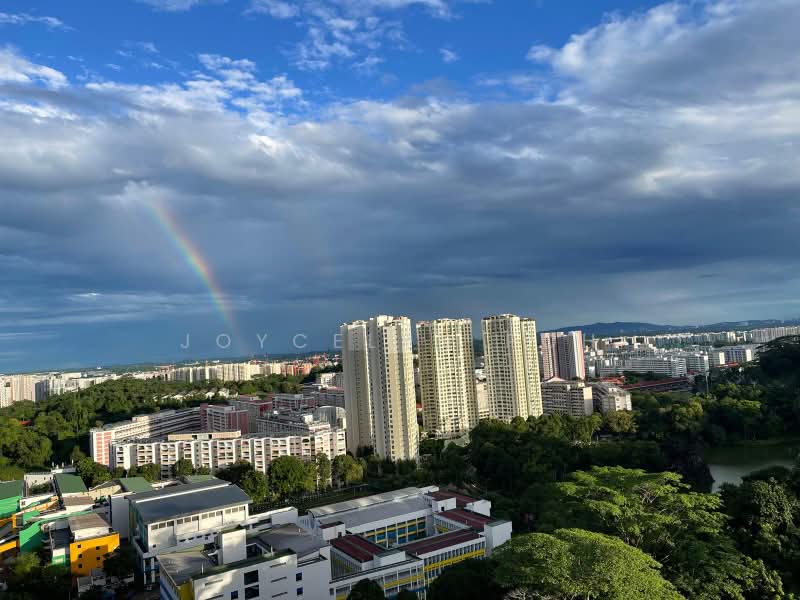 Regent Heights, 56 Bukit Batok East Avenue 5, 3 Bedrooms, 1,023 sqft, Condominium For Sale, by Joycelyn Poh, 500204608 - Exterior - PropertyGuru.com.sg
