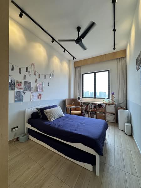Regent Heights, 56 Bukit Batok East Avenue 5, Dairy Farm / Bukit Panjang / Choa Chu Kang, 2 Bedrooms, 1,023 sqft, Condominium For Sale, by Joycelyn Poh, 500204608 - Bedroom - PropertyGuru.com.sg