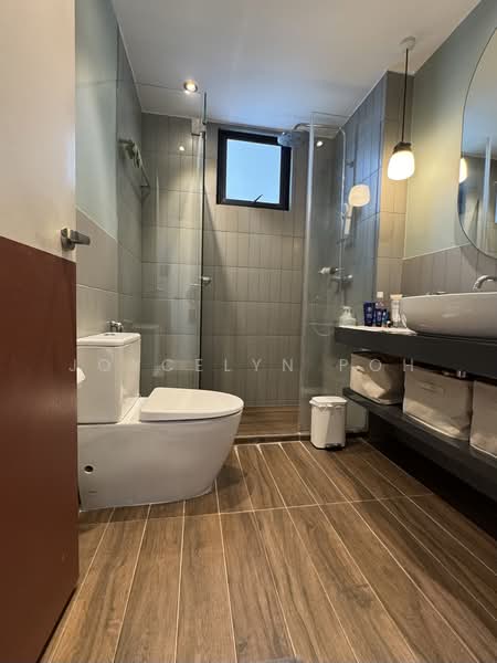 Regent Heights, 56 Bukit Batok East Avenue 5, Dairy Farm / Bukit Panjang / Choa Chu Kang, 2 Bedrooms, 1,023 sqft, Condominium For Sale, by Joycelyn Poh, 500204608 - Bathroom - PropertyGuru.com.sg