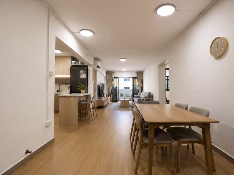 11 Pine Close, 11 Pine Close, 3 Bedrooms, 1,216 sqft, HDB Flat For Sale, by Yuki Yeoh, 500204613 - Living room - PropertyGuru.com.sg