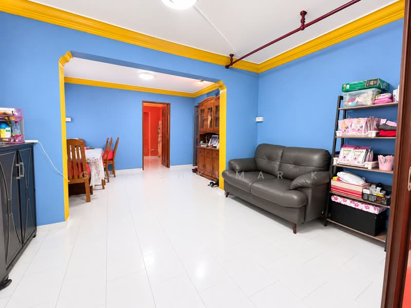 609 Ang Mo Kio Avenue 4, 609 Ang Mo Kio Avenue 4, 3 Bedrooms, 1,205 sqft, HDB Flat For Sale, by GANESHKUMAR K, 500204615 - Living Room - PropertyGuru.com.sg