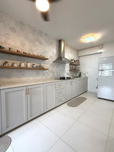 5m Flat @ Blk 606B Tampines, , 3 Bedrooms, 1,206 sqft, HDB Flat For Sale, by Mohamed Ameen, 500204623 - Kitchen - PropertyGuru.com.sg