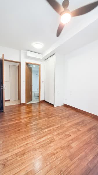 One Oxley Rise, 1 Oxley Rise, 2 Bedrooms, 710 sqft, Apartment For Sale, by Ding S.Z, 500204624 - Interior - PropertyGuru.com.sg