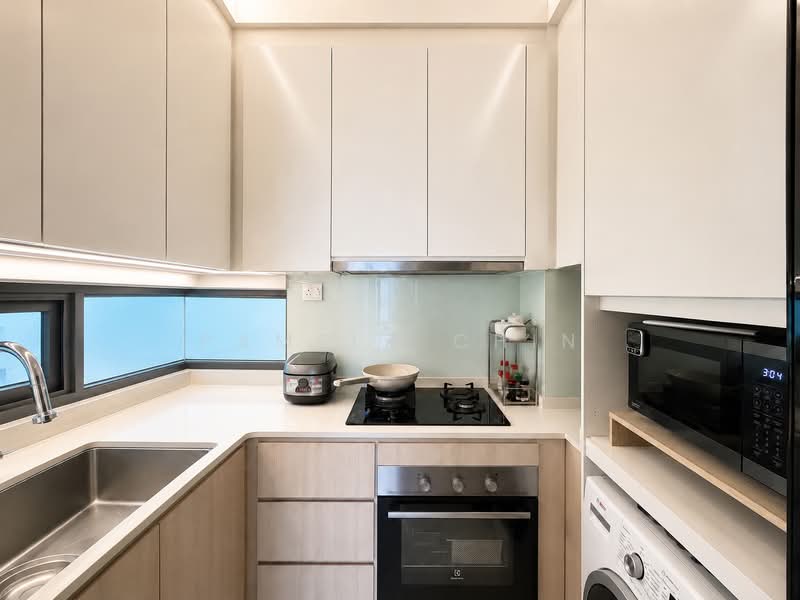 Kingsford Hillview Peak, 105 Hillview Rise, 2 Bedrooms, 829 sqft, Condominium For Sale, by Pamela Chin, 500204631 - Kitchen - PropertyGuru.com.sg