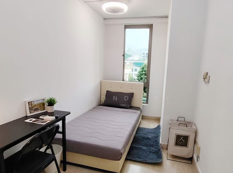 Maple Woods, 985 Bukit Timah Road, Room Rental, 140 sqft, Condominium For Rent, by Raymond Tay, 500204641 - Bedroom - PropertyGuru.com.sg