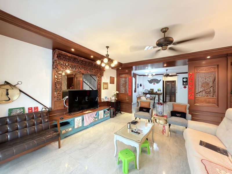 Springleaf Estate, MRT, Terrace House, Freehold, , 4 Bedrooms, 2,500 sqft, Terraced House For Sale, by Jean Lim, 500204648 - Living Room - PropertyGuru.com.sg