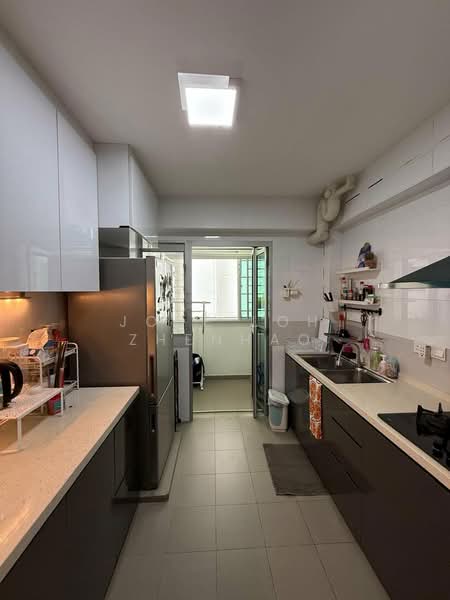 590A Ang Mo Kio Street 51, 590A Ang Mo Kio Street 51, 3 Bedrooms, 1,001 sqft, HDB Flat For Sale, by Jose Loh Zhenhao, 500204657 - Kitchen - PropertyGuru.com.sg