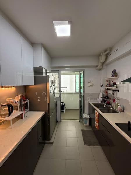 590A Ang Mo Kio Street 51, 590A Ang Mo Kio Street 51, 3 Bedrooms, 1,001 sqft, HDB Flat For Sale, by Jose Loh Zhenhao, 500204657 - Kitchen - PropertyGuru.com.sg