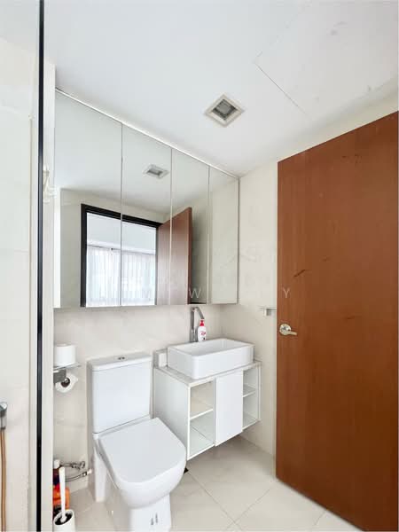 Riz Haven, 193 Jalan Loyang Besar, 3 Bedrooms, 1,066 sqft, Condominium For Sale, by Lim Willy, 500204660 - Bathroom - PropertyGuru.com.sg