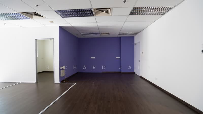 Burlington Square, 175 Bencoolen Street, 1,313 sqft, Office For Sale, by Richard Jany, 500204662 - Interior - CommercialGuru.com.sg