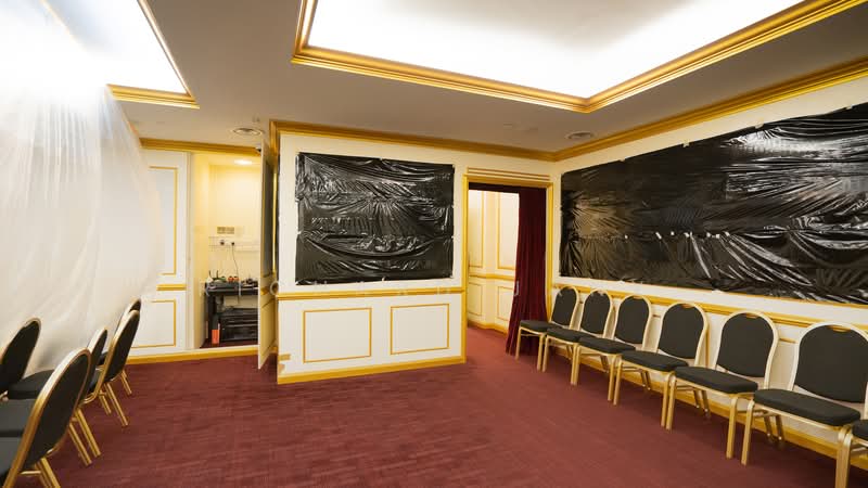 Burlington Square, 175 Bencoolen Street, 1,313 sqft, Office For Sale, by Richard Jany, 500204662 - Interior - CommercialGuru.com.sg