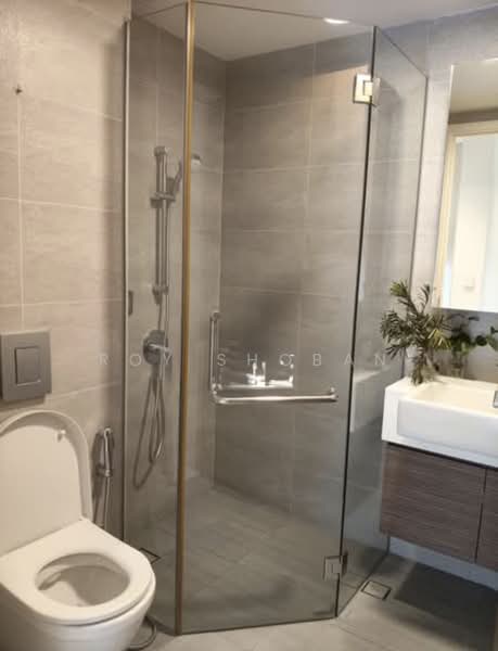 Uptown @ Farrer, 2 Perumal Road Singapore, 4 Bedrooms, 1,560 sqft, Condominium For Rent, by Roy Shoban, 500204669 - Bathroom - PropertyGuru.com.sg