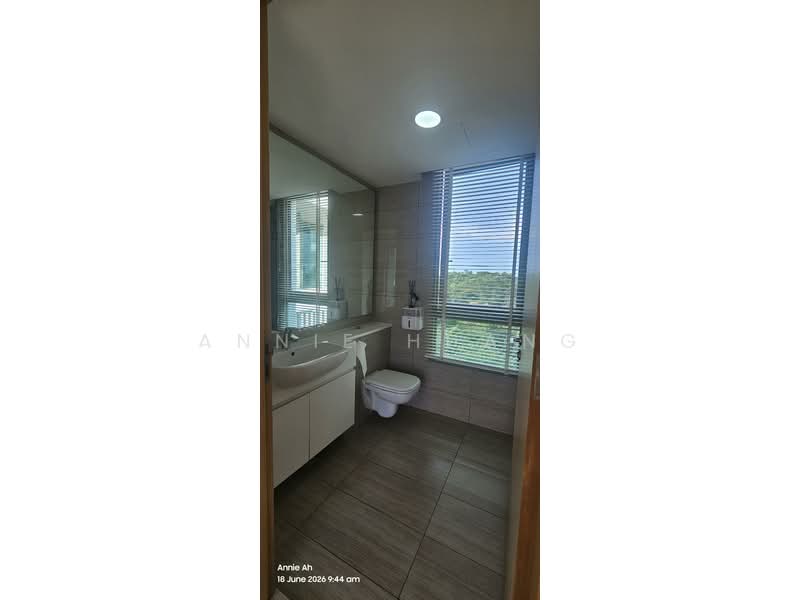 Ripple Bay, 4 Pasir Ris Link, 4 Bedrooms, 1,291 sqft, Condominium For Rent, by Annie Huang, 500204679 - Bathroom - PropertyGuru.com.sg
