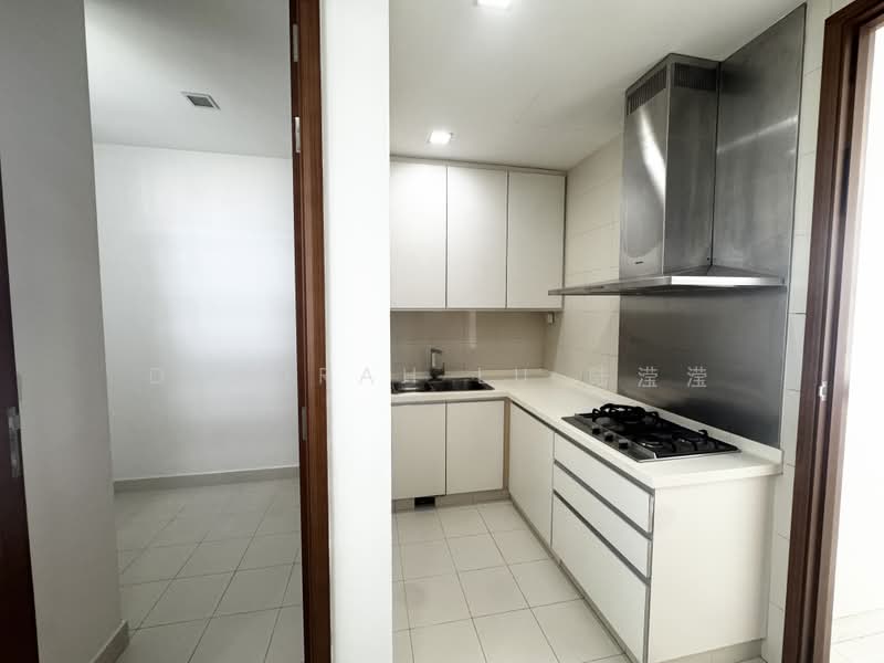 Saint Thomas Suites, 33 St Thomas Walk, 4 Bedrooms, 2,013 sqft, Condominium For Rent, by Deborah Lu 陆滢滢, 500204681 - Kitchen - PropertyGuru.com.sg