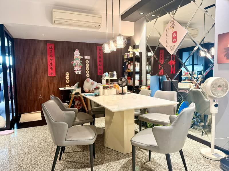 19 Jalan Tenteram, 19 Jalan Tenteram, Balestier / Toa Payoh, 3 Bedrooms, 1,130 sqft, HDB Flat For Sale, by Anthea Yeo 杨丽娇, 500204702 - Dining Room - PropertyGuru.com.sg