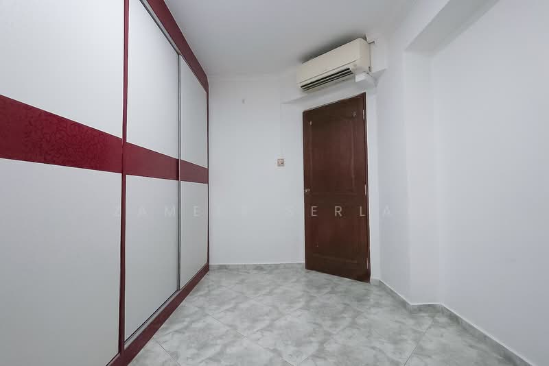 415 Woodlands Street 41, 415 Woodlands Street 41, 3 Bedrooms, 1,108 sqft, HDB Flat For Sale, by Zameer Serlan, 500204708 - Common Room 2 - PropertyGuru.com.sg