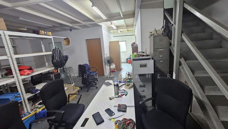 Pioneer Point, 5 Soon Lee Street, 1,000 sqft, Factory / Workshop (B2) For Rent, by Kamrun Naher, 500204710 - Interior - CommercialGuru.com.sg