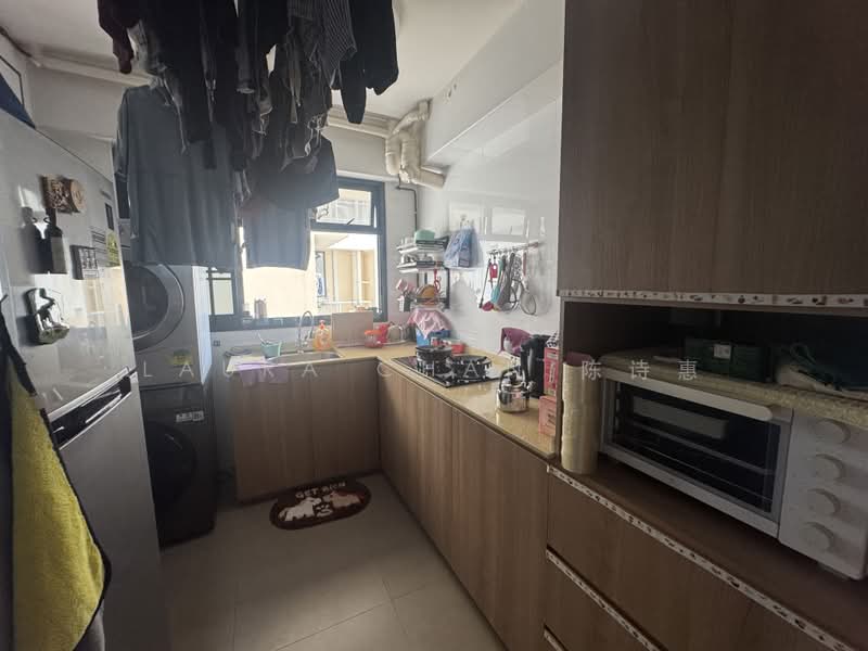 468B Bukit Batok West Avenue 9, 468B Bukit Batok West Avenue 9, 1 Bedroom, 409 sqft, HDB Flat For Sale, by Laura Chan 陈诗惠, 500204714 - Kitchen - PropertyGuru.com.sg