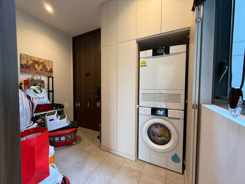 Leedon Green, 32 Leedon Heights, 4 Bedrooms, 1,496 sqft, Condominium For Sale, by Shirley Lee, 500204717 - Interior - PropertyGuru.com.sg