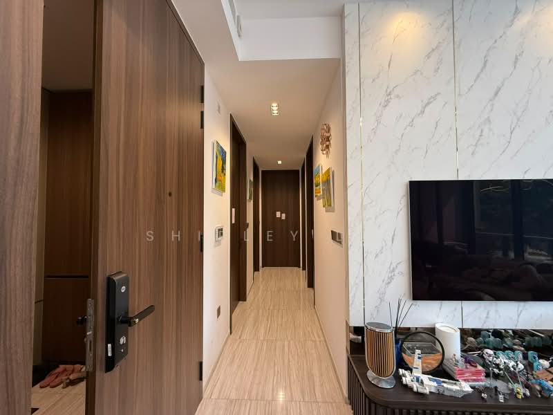 Leedon Green, 32 Leedon Heights, 4 Bedrooms, 1,496 sqft, Condominium For Sale, by Shirley Lee, 500204717 - Corridor - PropertyGuru.com.sg