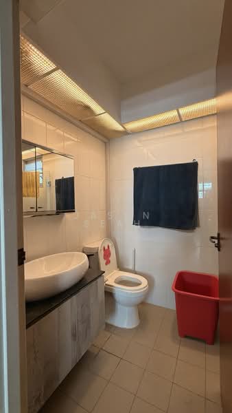 574A Woodlands Drive 16, 574A Woodlands Drive 16, 3 Bedrooms, 1,001 sqft, HDB Flat For Sale, by Jason Seah, 500204720 - Bathroom - PropertyGuru.com.sg