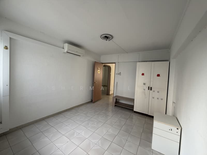 122 Yishun Street 11, 122 Yishun Street 11, 3 Bedrooms, 980 sqft, HDB Flat For Sale, by Sherman Lim, 500204723 - Master - PropertyGuru.com.sg