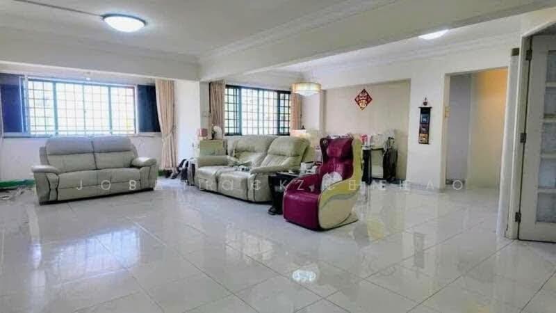 207 Choa Chu Kang Central, 207 Choa Chu Kang Central, 3 Bedrooms, 1,528 sqft, HDB Flat For Sale, by Jose Loh Zhenhao, 500204724 - Living Room - PropertyGuru.com.sg