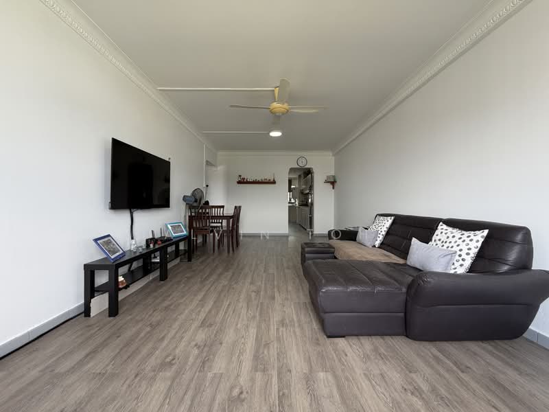 319 Woodlands Street 31, 319 Woodlands Street 31, 3 Bedrooms, 1,109 sqft, HDB Flat For Sale, by Alvin Toh, 500204732 - Living Room - PropertyGuru.com.sg