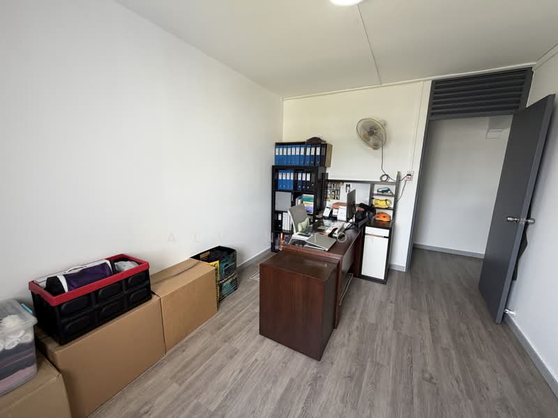 319 Woodlands Street 31, 319 Woodlands Street 31, 3 Bedrooms, 1,109 sqft, HDB Flat For Sale, by Alvin Toh, 500204732 - Study - PropertyGuru.com.sg