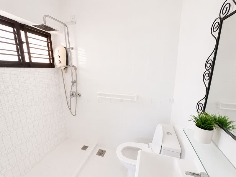 2D Sri Geylang Serai, 2D Geylang Serai, 3 Bedrooms, 1,001 sqft, HDB Flat For Sale, by Nicholas Lim, 500204736 - Bathroom - PropertyGuru.com.sg