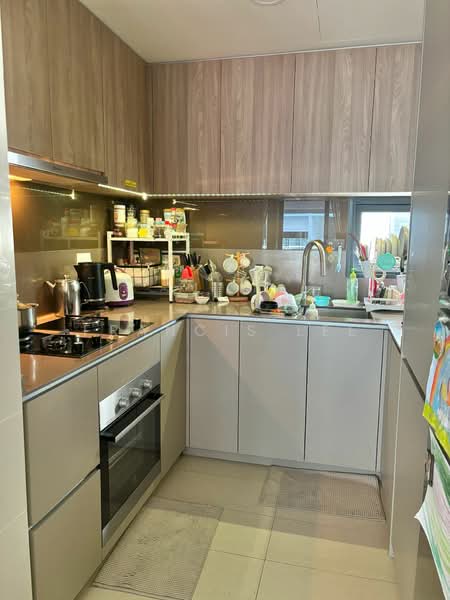 The Jovell, 21 Flora Drive, 3 Bedrooms, 904 sqft, Condominium For Sale, by Francis Lee, 500204737 - Kitchen - PropertyGuru.com.sg