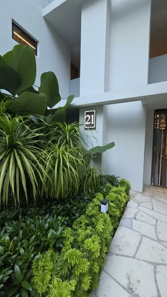 The Jovell, 21 Flora Drive, 3 Bedrooms, 904 sqft, Condominium For Sale, by Francis Lee, 500204737 - Exterior - PropertyGuru.com.sg