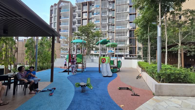 The Jovell, 21 Flora Drive, 3 Bedrooms, 904 sqft, Condominium For Sale, by Francis Lee, 500204737 - Exterior - PropertyGuru.com.sg