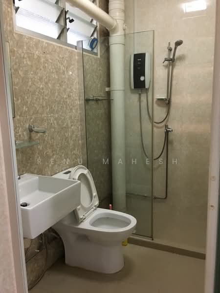 786B Woodlands Drive 60, 786B Woodlands Drive 60, 3 Bedrooms, 980 sqft, HDB Flat For Rent, by Renu Mahesh, 500204738 - Bathroom - PropertyGuru.com.sg