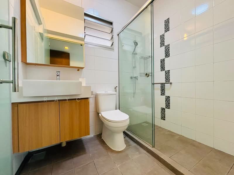 213B Punggol Walk, 213B Punggol Walk, Room Rental, 200 sqft, HDB Flat For Rent, by Raycher MF Lim, 500204740 - Bathroom - PropertyGuru.com.sg