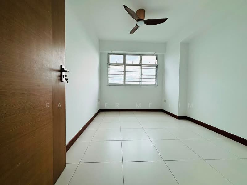 213B Punggol Walk, 213B Punggol Walk, Room Rental, 200 sqft, HDB Flat For Rent, by Raycher MF Lim, 500204740 - Interior - PropertyGuru.com.sg