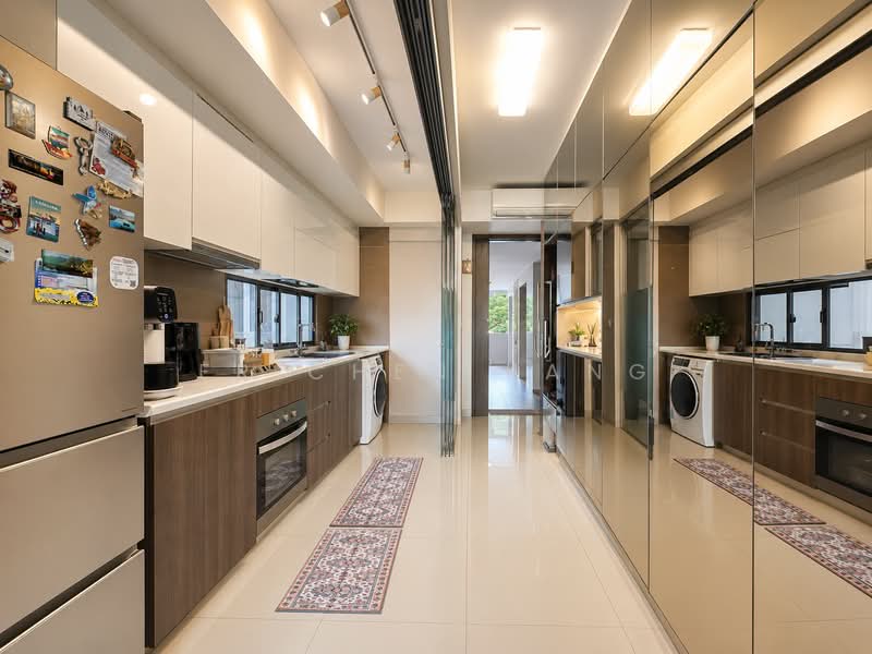 Parc Olympia, 52 Flora Drive, 2 Bedrooms, 646 sqft, Condominium For Sale, by Er Chen Kang, 500204741 - Kitchen - PropertyGuru.com.sg