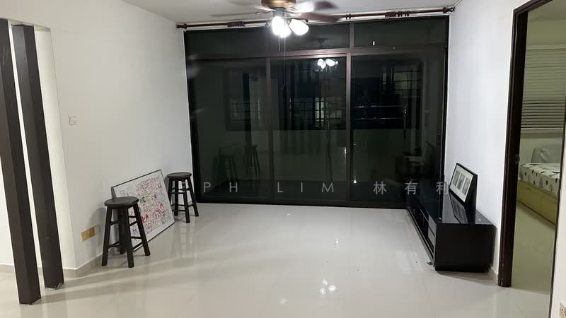 504A Montreal Drive, 504A Montreal Drive, 4 Bedrooms, 1,399 sqft, HDB Flat For Sale, by Joseph Lim 林有利, 500204749 - Living Room - PropertyGuru.com.sg