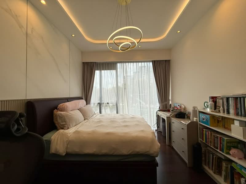 Leedon Green, 28 Leedon Heights, 4 Bedrooms, 1,496 sqft, Condominium For Sale, by Alan Yeo, 500204751 - Bedroom - PropertyGuru.com.sg