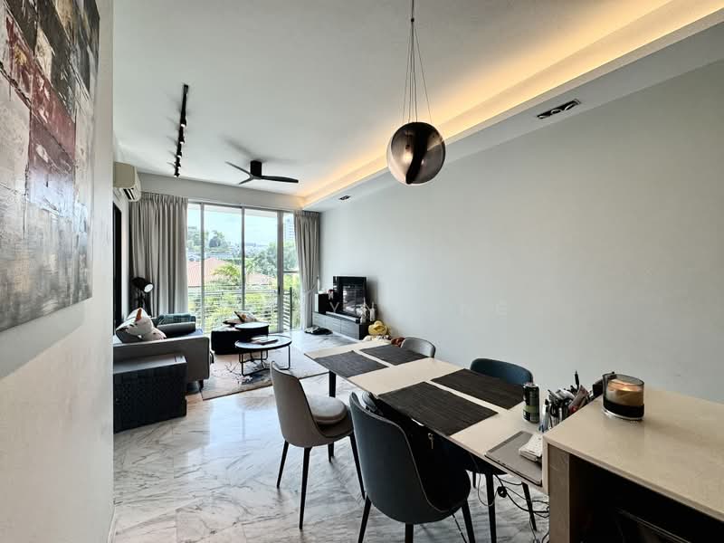 Riviera Residences, 11 Riviera Drive, 2 Bedrooms, 1,066 sqft, Condominium For Sale, by Mervyn Ong, 500204760 - Living Room - PropertyGuru.com.sg